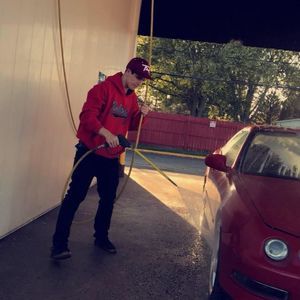 Meet your Posher, Tommy